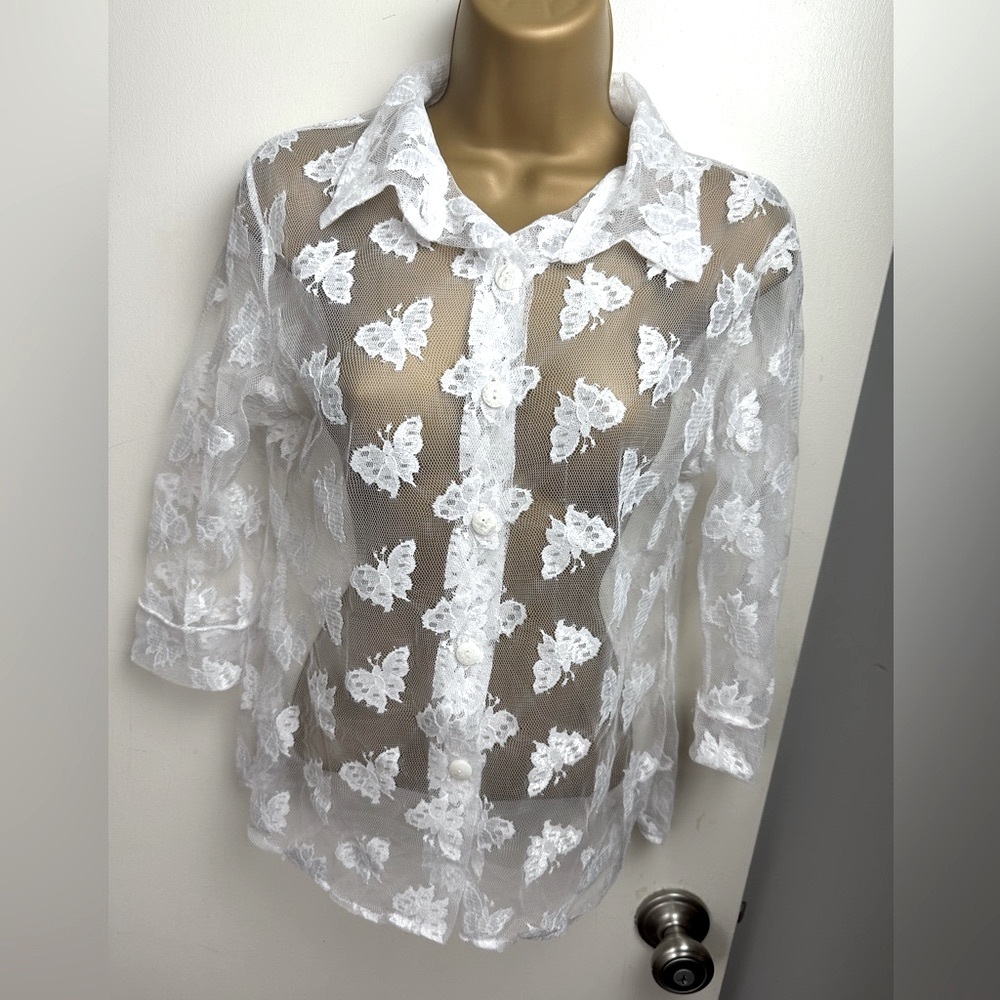 Joule White Vintage 90’s/Y2K Butterfly Textured Print Coquette Grunge Top Size S